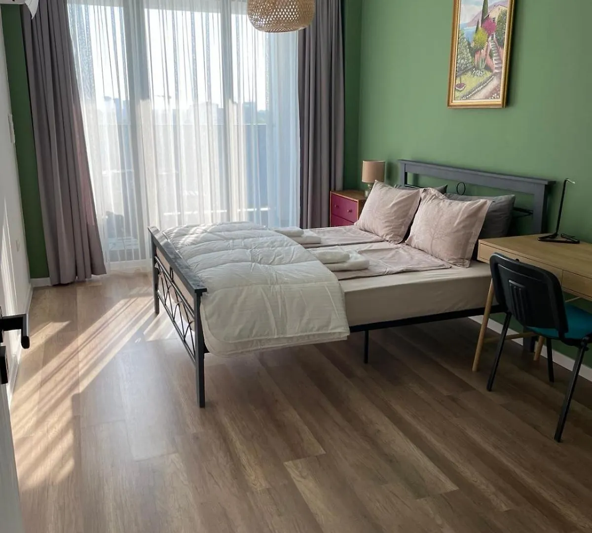 Platinum Luxury Industrial 3 Room Unit Center Freepark Plowdiw